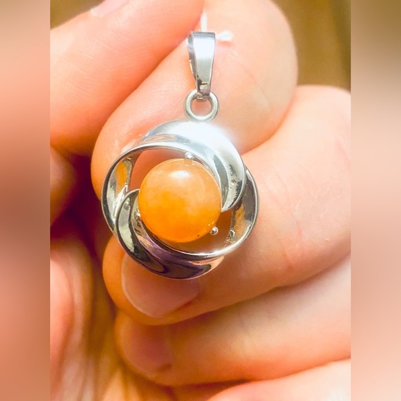 3 natural stones pendants. Metal is stainless steel. - Picture 4 of 9